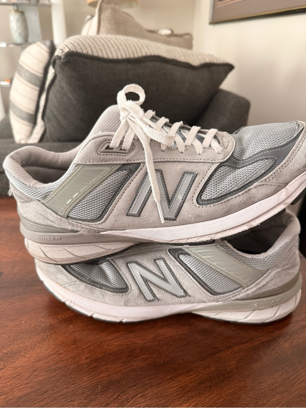 New Balance 990v5 - Picture 7 of 10